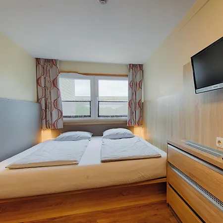 Отель Schwedenhaus 3*